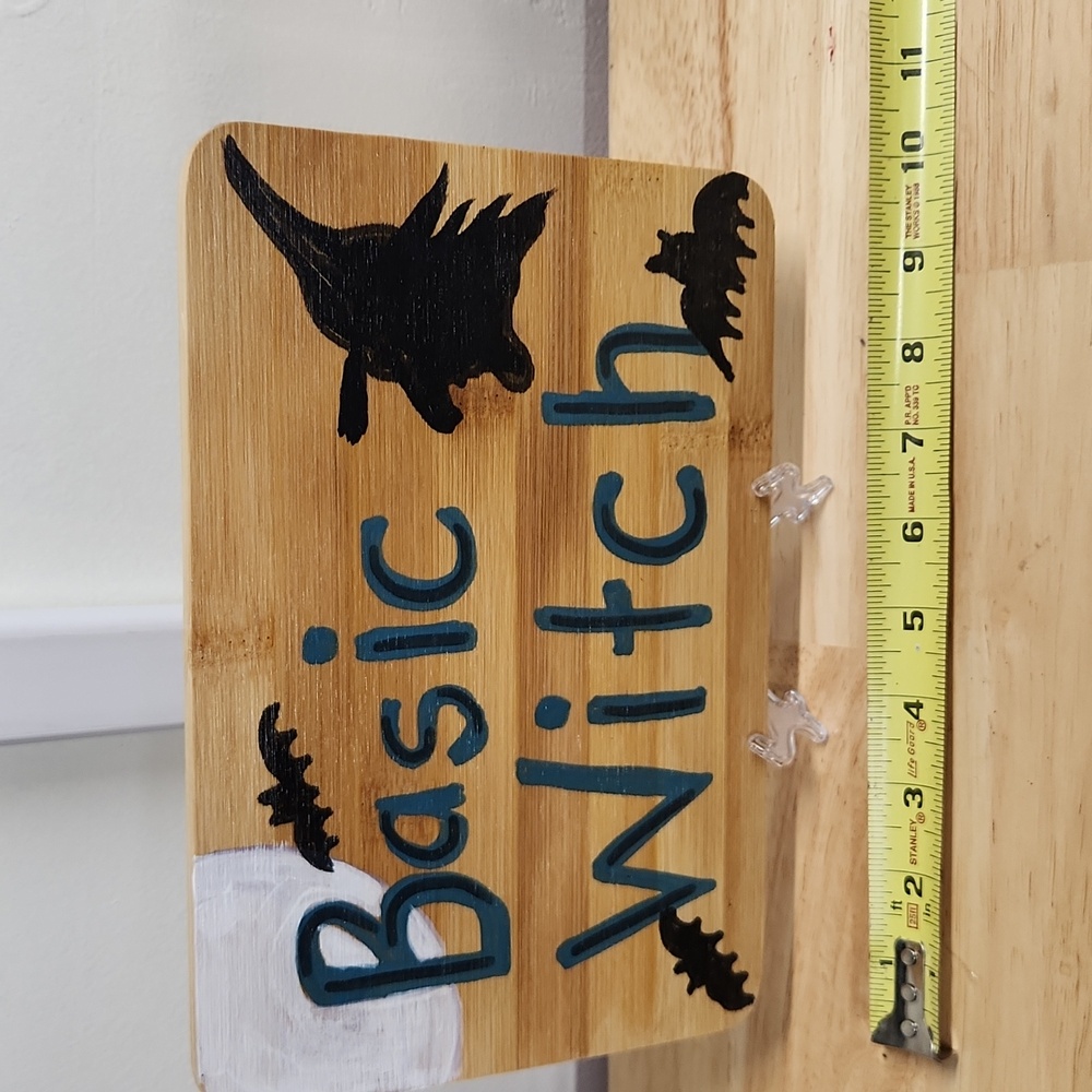 Halloween Witch Wooden Sign Hand Crafted 10 X 7 Inch - Picture 6 of 7